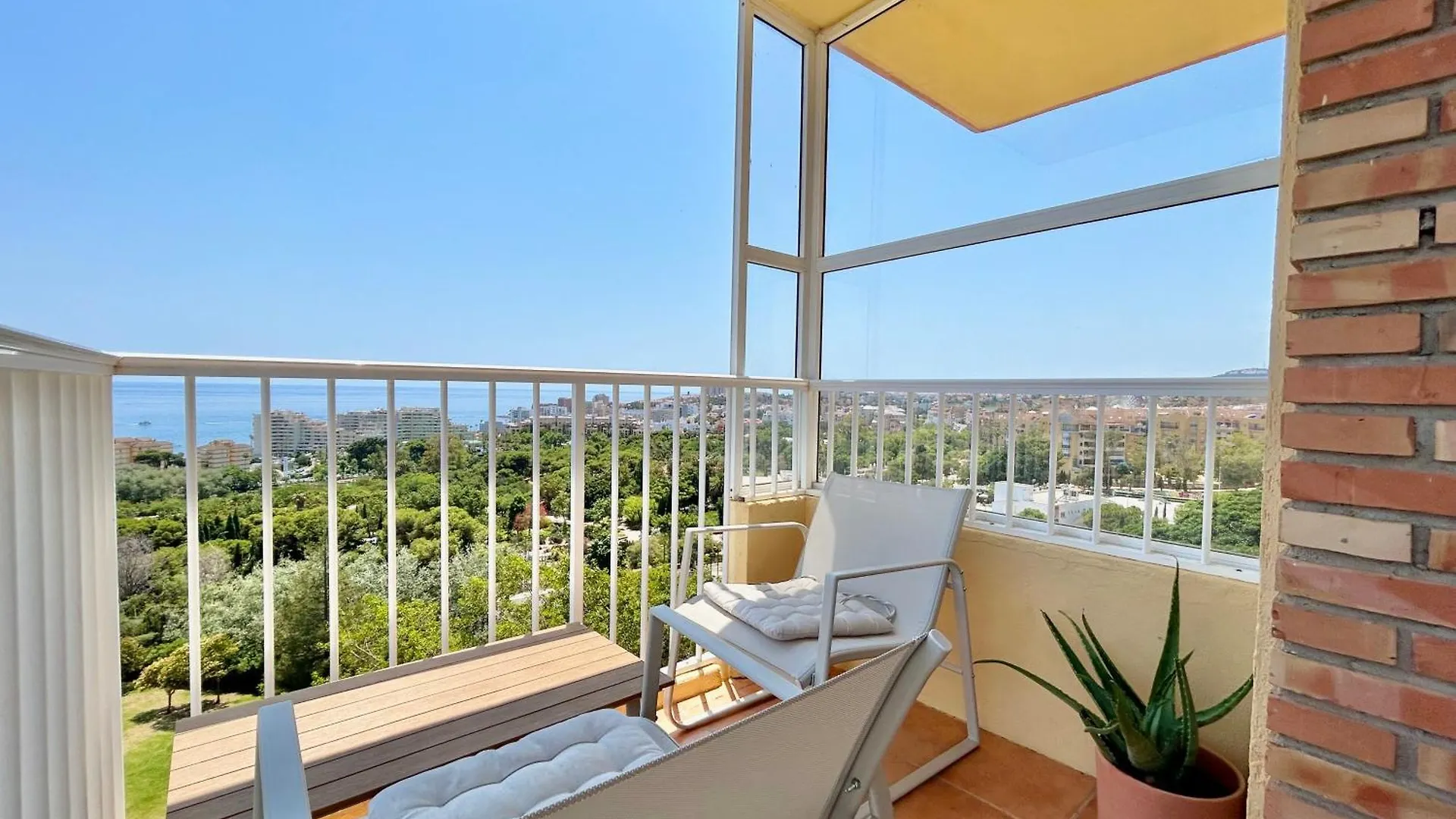 Acogedor Apartamento En Benalmadena Vistas